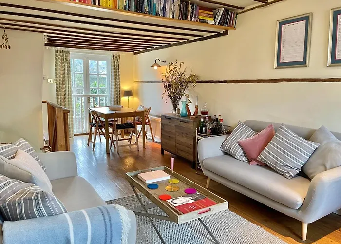 The Writer\'S Cottage